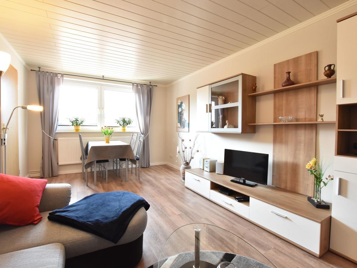 Apartment With Terrace In Warnkenhagen Bagian luar foto